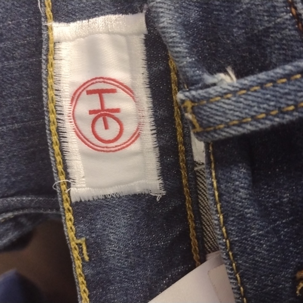 Custom Embroidered Jeans - Picture 4 of 4
